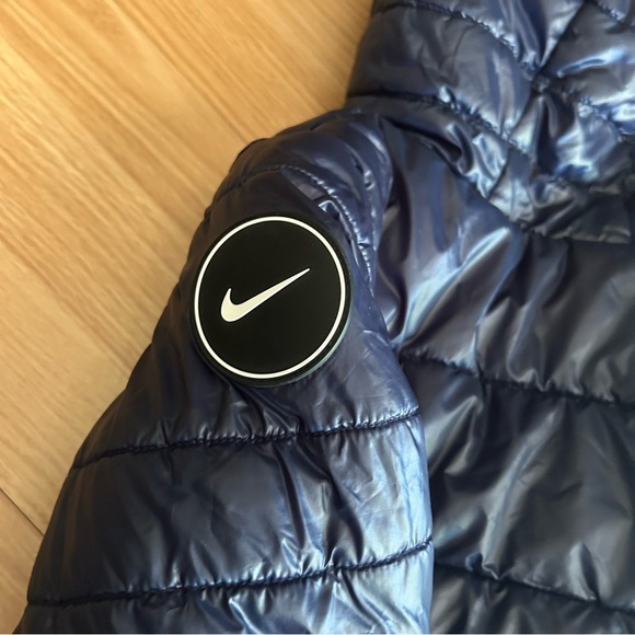Nike Navy Hooded Quilted Puffer Jacket Youth 7 Large- Flaw - Picture 7 of 9